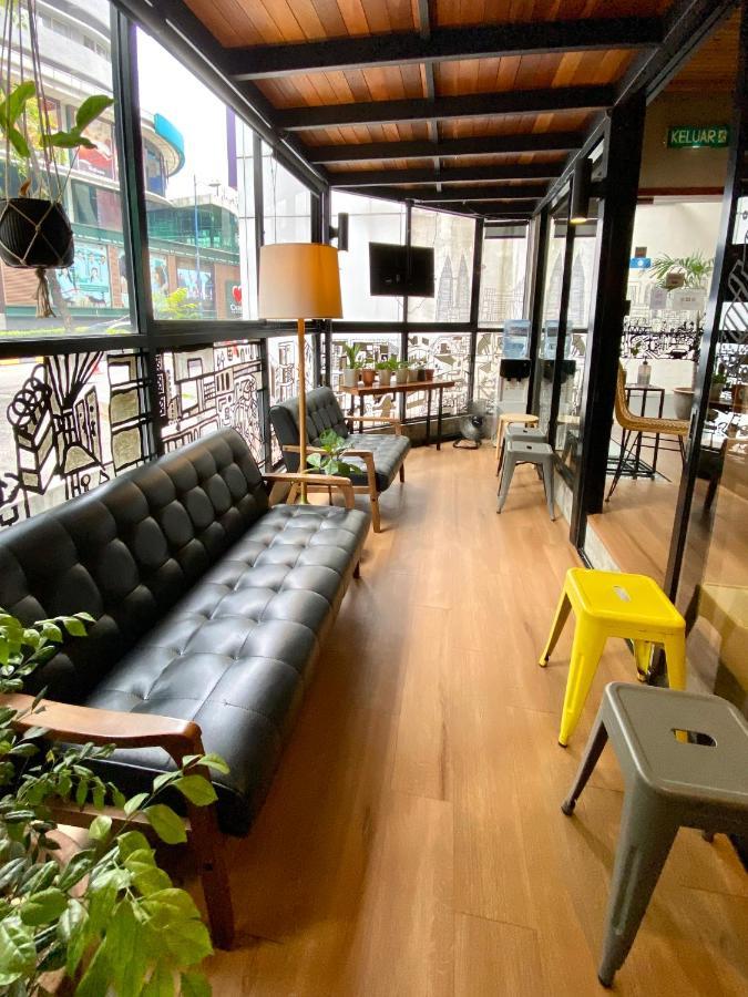 Chaos Hotel Kuala Lumpur Bagian luar foto